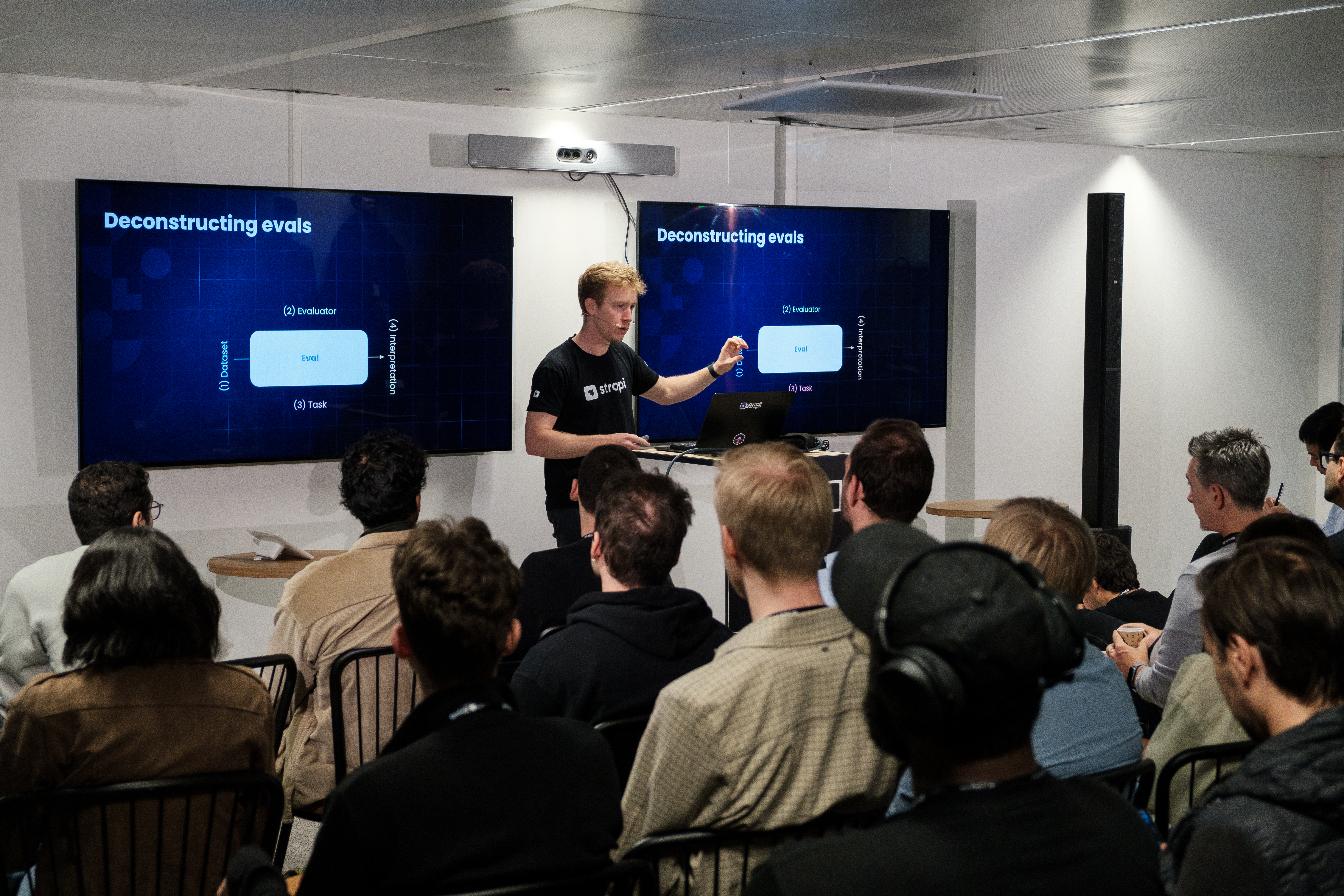 Pierre Burgy presents about benchmarking